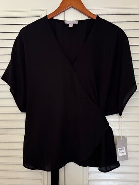 Chelsea28 Women’s Black V-Neck Short Sleeve Wrap Blouse Top Size M NWT
